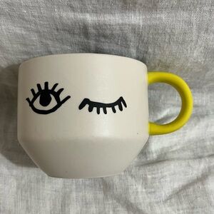 Winking Eye Mug with Yellow Handle